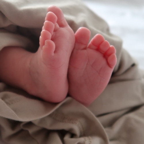Maternity/Newborn Photos