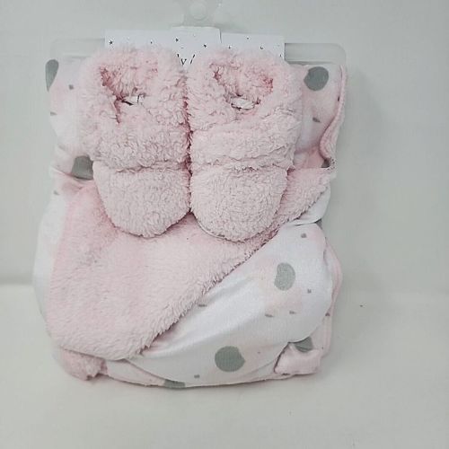 Wendy bellissimo | White blanket, Elephant plush, Booties