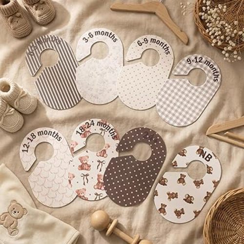 8 Pcs Brown Bear Baby Closet Dividers Double-sided Baby Girl Clothes Closet Hanger Dividers Wardrobe Organizer Coquette Preppy Nursery Decor for Sorting 8 Sizes from Newborn to 24+ Months