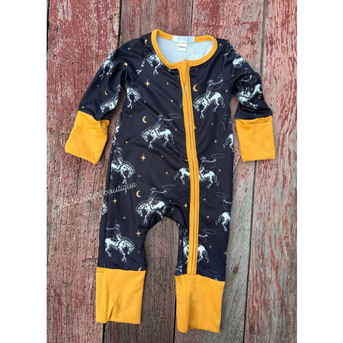 Rope the moon baby sleeper with hands/ feet covers