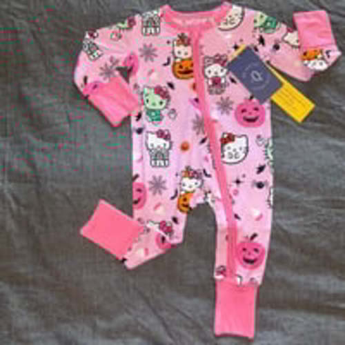 Charlie's Project Pink Pumpkin (Hello Kitty) Convertible Bamboo Zippy - 3/6