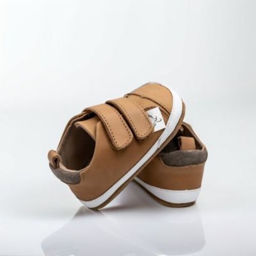 Little Love Bug Company Low Top Army Green Size 4