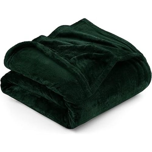 Utopia Bedding Fleece Blanket Full Size Forest Green 300GSM Luxury Fuzzy Soft Anti-Static Microfiber Bed Blanket (90x84 Inch)