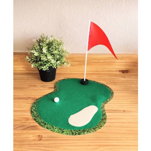Medium size golf green centerpieces for golf themed PAR-TEE, 14&quot; x 11&quot; felt and paper table decoration with flag, sand trap and ball