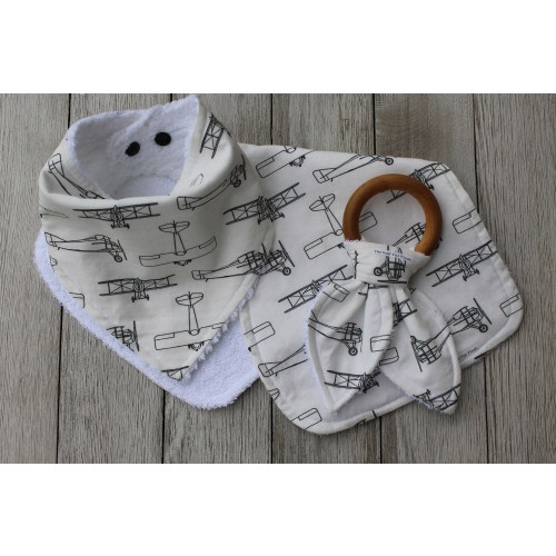 Airplane Baby Gift | Airplane Bib | Airplane Baby Shower Gift | Airplane Baby Gift | Airplane Teether | Organic Baby Gift | Airplane Baby