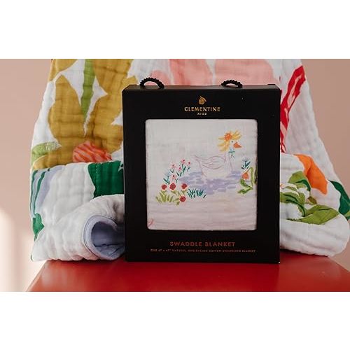 CLEMENTINE KIDS Garden Goose Swaddle