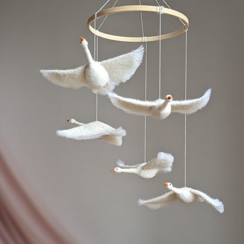 Goose baby mobile, Ducks baby mobile, Swans baby mobile, Swan nursery theme, Geese nursery theme, Ducks baby shower, Crib mobile girl, Crib