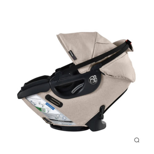 G5+ Infant Car Seat with Base