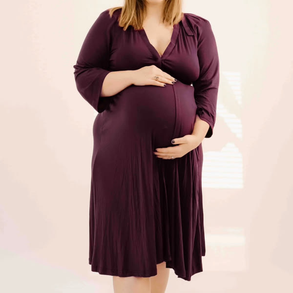 Lila Labor & Postpartum Gown in Plum