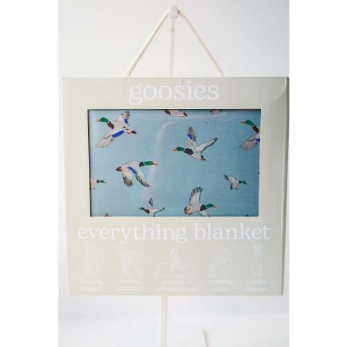 Mallards Everything Blanket – Card and Cloth