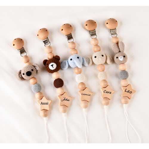 Personalized Pacifier Holder with Crochet Animal – Custom Name Pacifier Clip – Wooden Dummy Soother Clip – Baby Shower & Newborn Gift