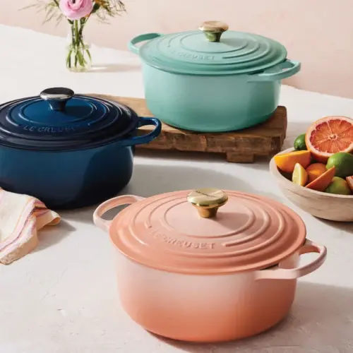 Signature Round Dutch Oven