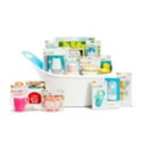 Munchkin® My Munchkin Gift Basket, Great for Baby Showers, Includes 15 Baby Products, Pink, Unisex