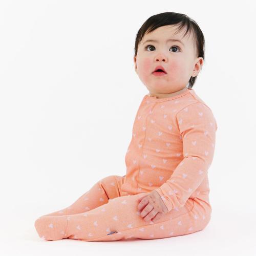 distressed heart cloudstretch™ magnetic footie – Magnetic Me