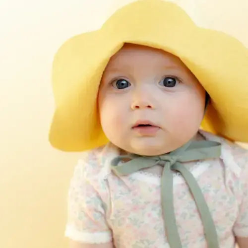 Jonquille Flower Sunbonnet