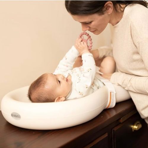 Keekaroo Peanut Changer Baby Vanilla– The Original Made in USA Easy-to-Clean Changing pad and The only Shell Over Foam, Fully Water Repellant