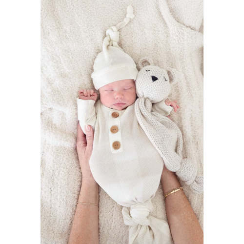 Big Check Bamboo Waffle Newborn Baby Knot Gown & Hat Set | Sand