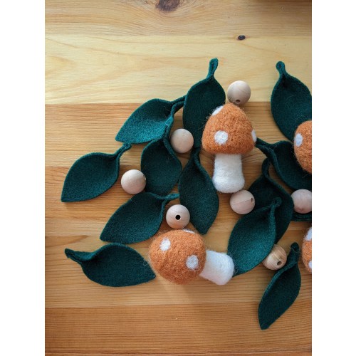 Baby mobile, baby mobile with mushrooms, boho baby mobile, boho baby room, mushroom theme baby room, nursery module, mobile