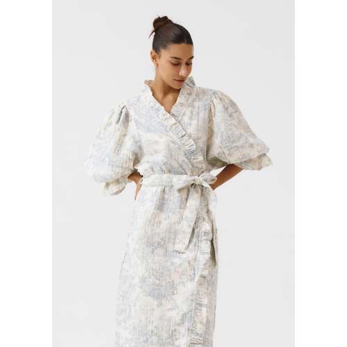 MUSLIN GAUZE ROBE – Nothing Fits But