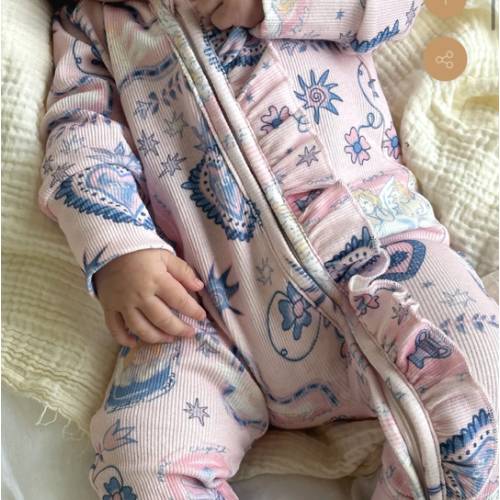 AMORETTE PINK GROWSUIT