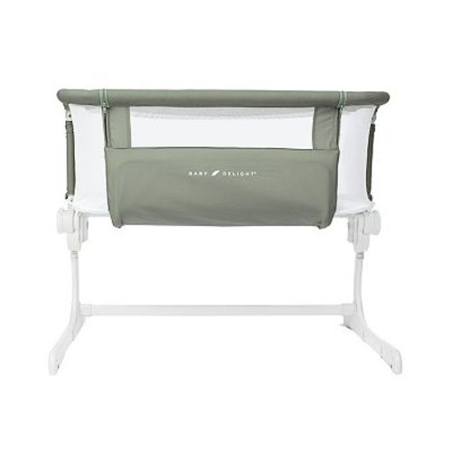 Baby Delight Beside Me Dreamer Bassinet & Sleeper