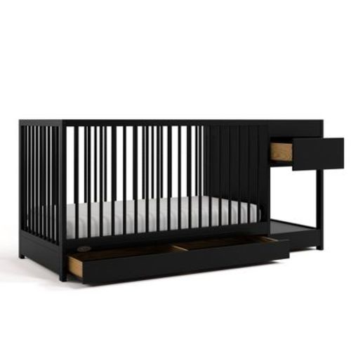Graco Teddi Convertible Crib and Changer - Black