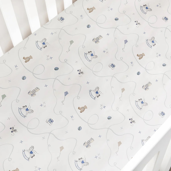 Gooselings Little Toy Chest Crib Sheet - Ivory – Namesake