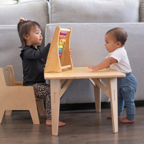 Adjustable Montessori Weaning Table and Chairs Set
