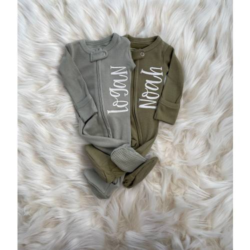 Monogrammed Lovedbaby Organic ZIPPERED Footie | Personalized Baby Coming Home Outfit | Monogrammed Baby Gift