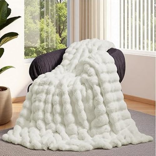 Lotus Karen Faux Fur Throw Blanket Cream White - Big Bubble Rabbit Fluff Blanket for Couch, Small Fluffy Fuzzy Cozy Blanket, Thick Furry Plush Shaggy Blankets, 50x60 Inches