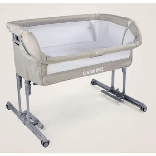 Star Kidz Intimo Deluxe Baby Bedside Bassinet