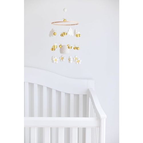Bee and Flower Mobile/Garden Theme Nursery/Floral Nursery/Baby Gift Nursery Gift/Baby Mobile/Boho Nursery