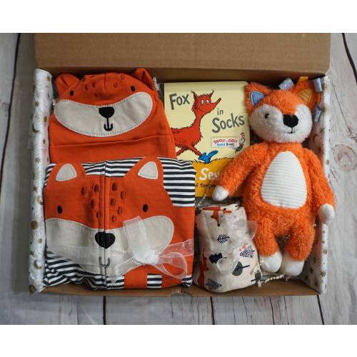 Baby Shower Gift,Long Sleeve Cotton Footed Sleep and Play with Hat for Newborn, Fox Theme Gift Box for Baby Boy, Welcome Home Gift