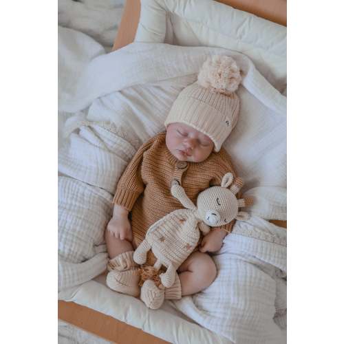 Newborn Knitted Beanie - Oat | 3 Little Crowns