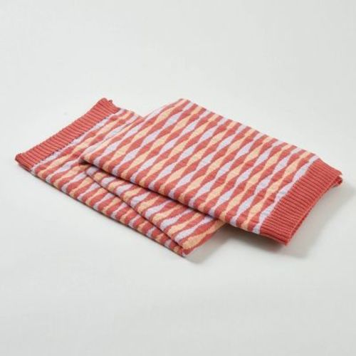 Cozy Bliss Shell Teen Treasured Knit Throw Blanket