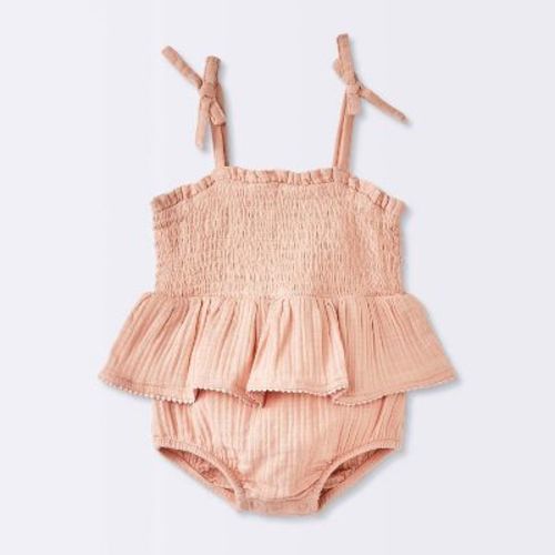 Baby Girls' Crochet Romper - Cloud Island™ Pink 6-9M