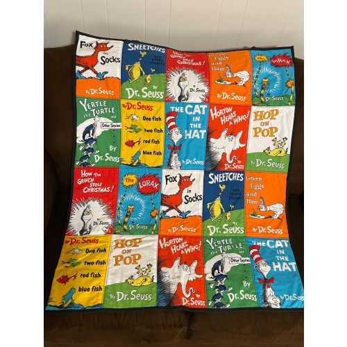 Dr Seuss Story book Titles, Baby or Toddler quilt blanket 39" x 32"