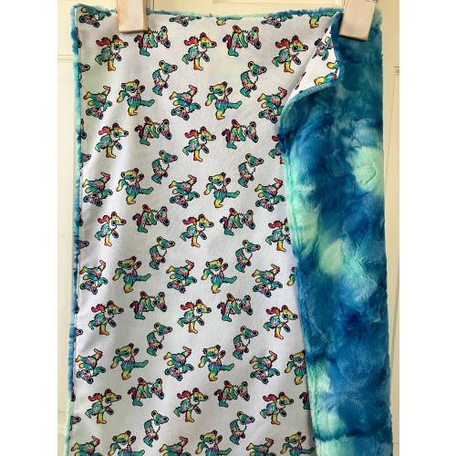✨Baby or toddler grateful blanket/. Dancing bears/. Blue tie die luxe minky.