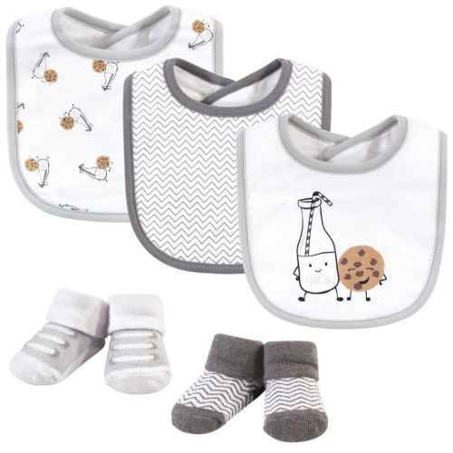 Hudson Baby Infant Cotton Bib And Sock Set 5pk, Milk And Cookies, One Size