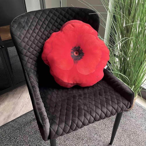 Red poppy pillow / big poppy pillow / wildflower / red poppies / Mohnblumen kissen / coquelicot / red poppy cushion / summer flower