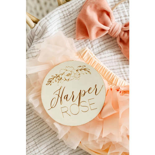 Personalized Baby Name Wood Announcement | Top Bouquet