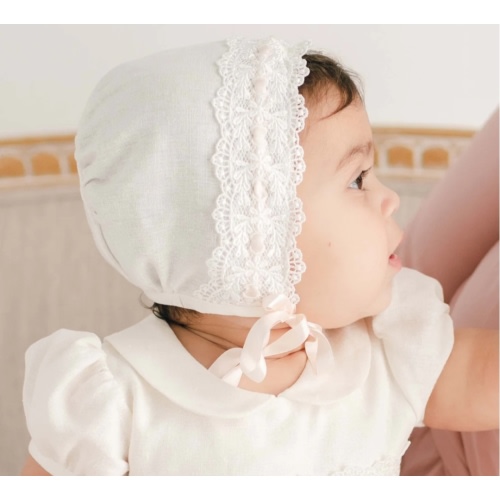 Emma Bonnet – Baby Beau and Belle