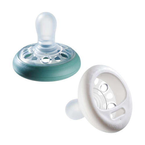 Tommee Tippee Breast-Like Pacifier, 0-6 Month Pack of 2 Pacifiers Drag — buybuy BABY