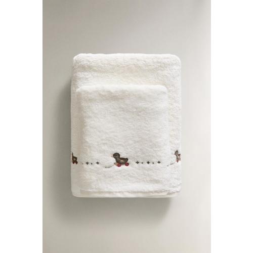 CHILDREN’S BATH TOWEL WITH DUCKLING APPLIQUÉS - Oyster-white | ZARA United States