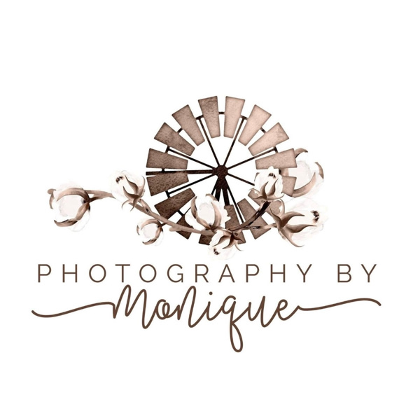 Photography by Monique, LLC