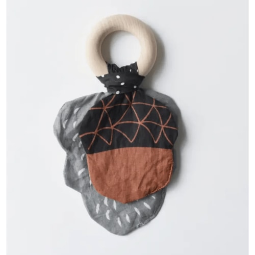 Wee Gallery Crinkle Teether- Acorn
