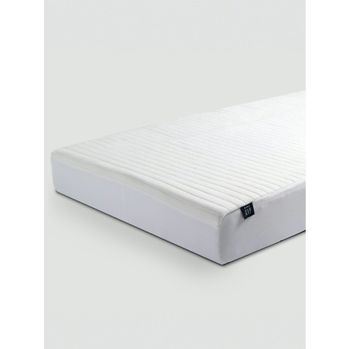 babyGap Cooling Crib Mattress Protecting Pad