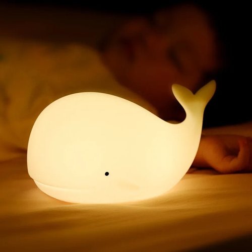 WhaleGlow Night Light – Soft Ocean-Inspired Glow – GlowPal