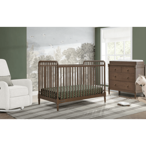 Saint 4-in-1 Convertible Crib