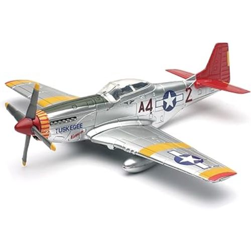 New Ray World War II Replica Fighter Air Planes ClassicAircraft P-51D Red Tails 1:48